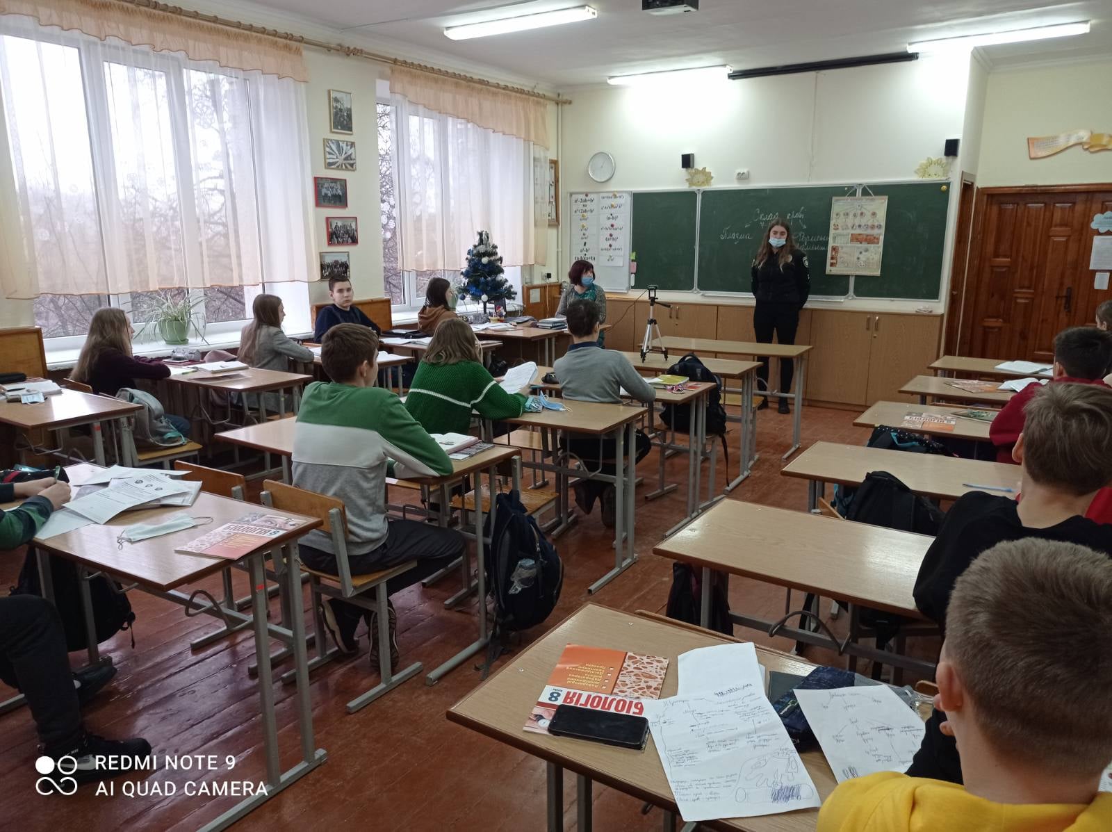 Лекції ювенальної превенції